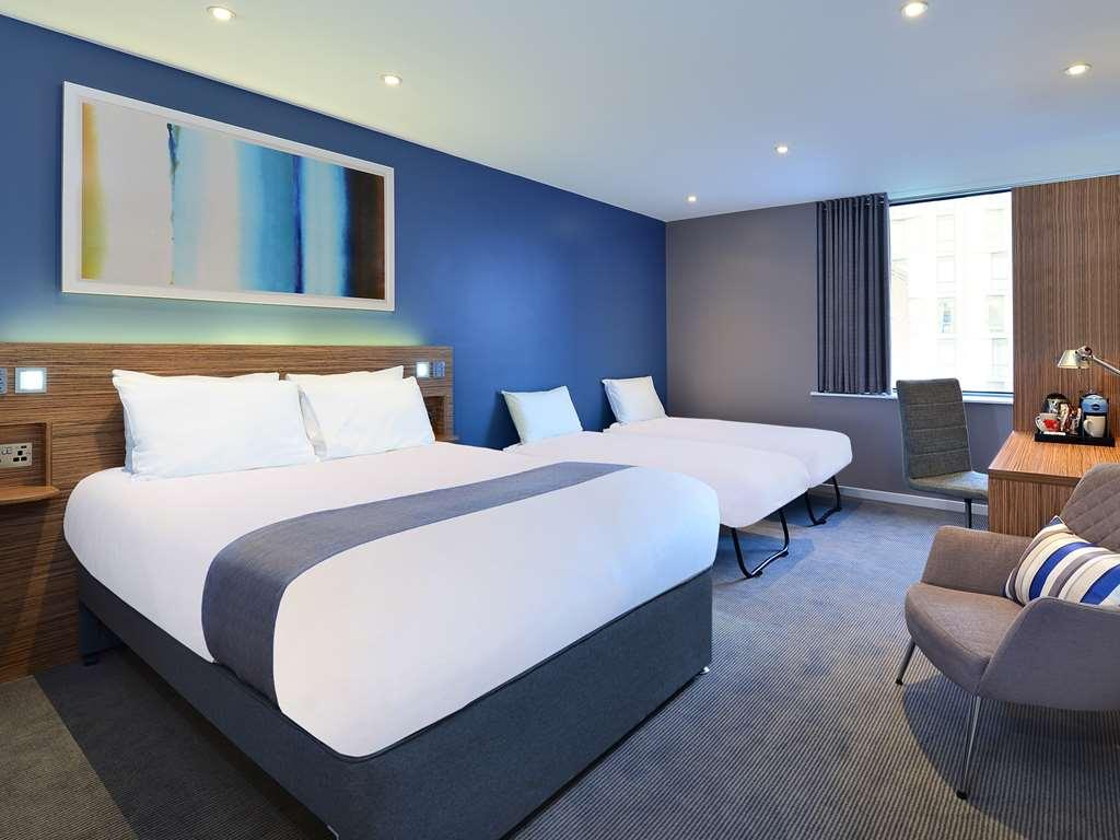 Travelodge London Ealing Quarto foto