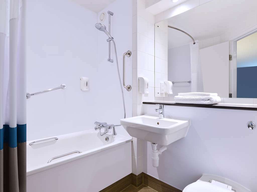Travelodge London Ealing Quarto foto