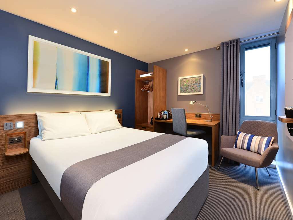 Travelodge London Ealing Quarto foto
